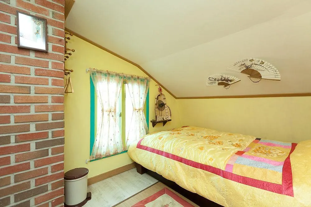 Lucere Binnys Guesthouse A Type Incheon 2*,
