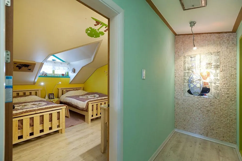 Lucere Binnys Guesthouse A Type Incheon South Korea