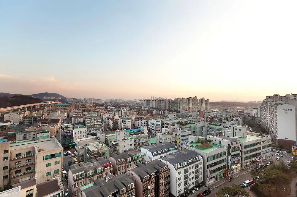 Lucere Binnys Guesthouse A Type Incheon Hotel