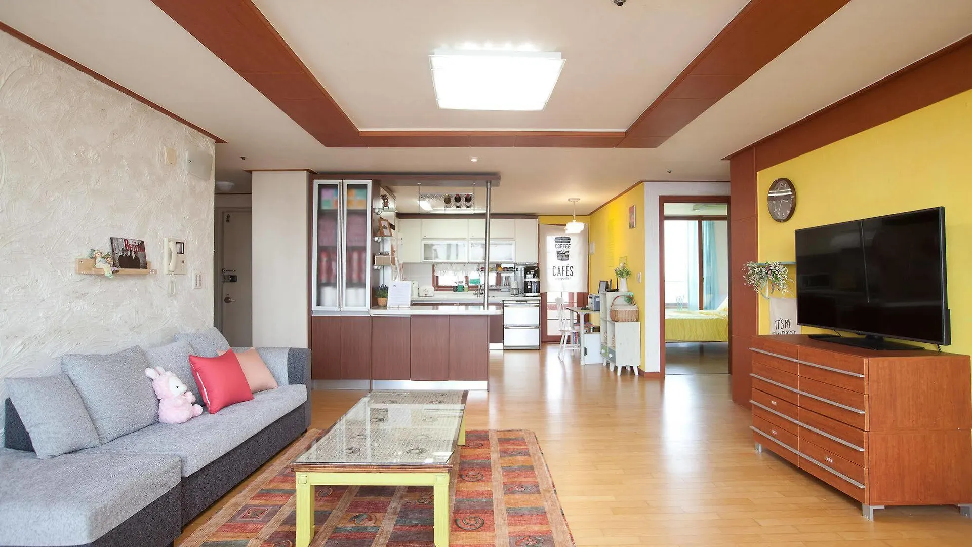 Lucere Binnys Guesthouse A Type Incshon